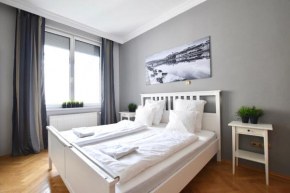 Standerd Apartment by Hi5 - Lovag Family Suites